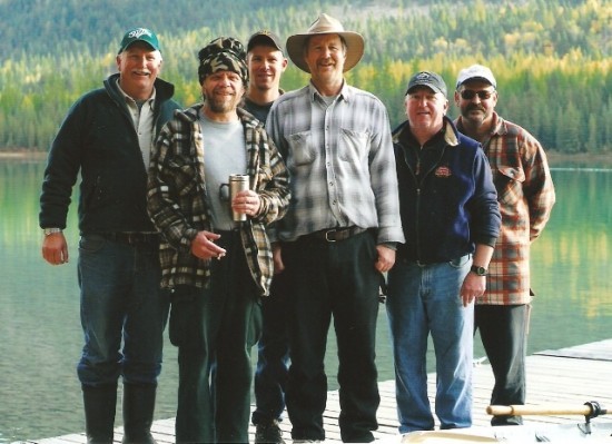 A Wonderful Whitetail Lake Fishing Vacation - the gangs all here!s